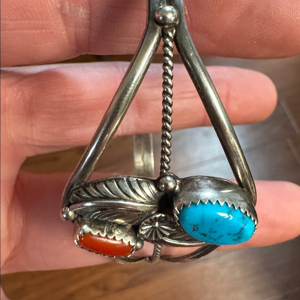 Jane Popovich Vintage Native American Sterling, Turquoise, Coral Cuff Bracelet - Picture 6 of 15